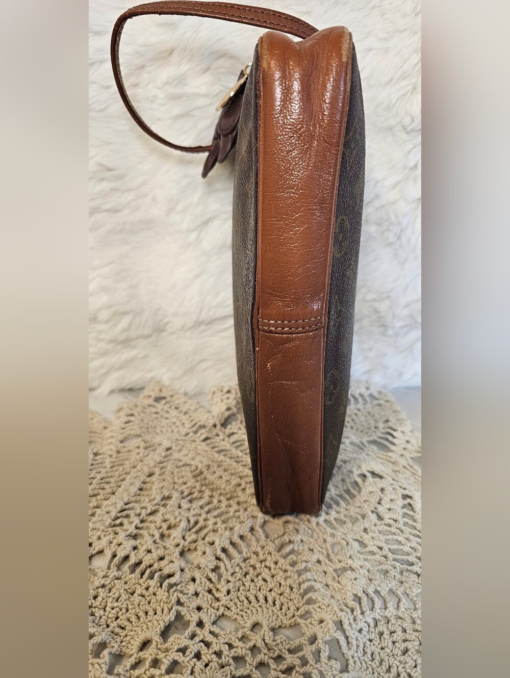 Louis Vuitton Vintage Pochette Sport Clutch - Picture 13 of 13